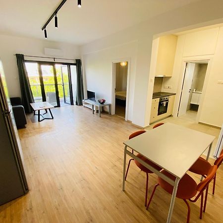 Papadavid Apartments Пафос Экстерьер фото