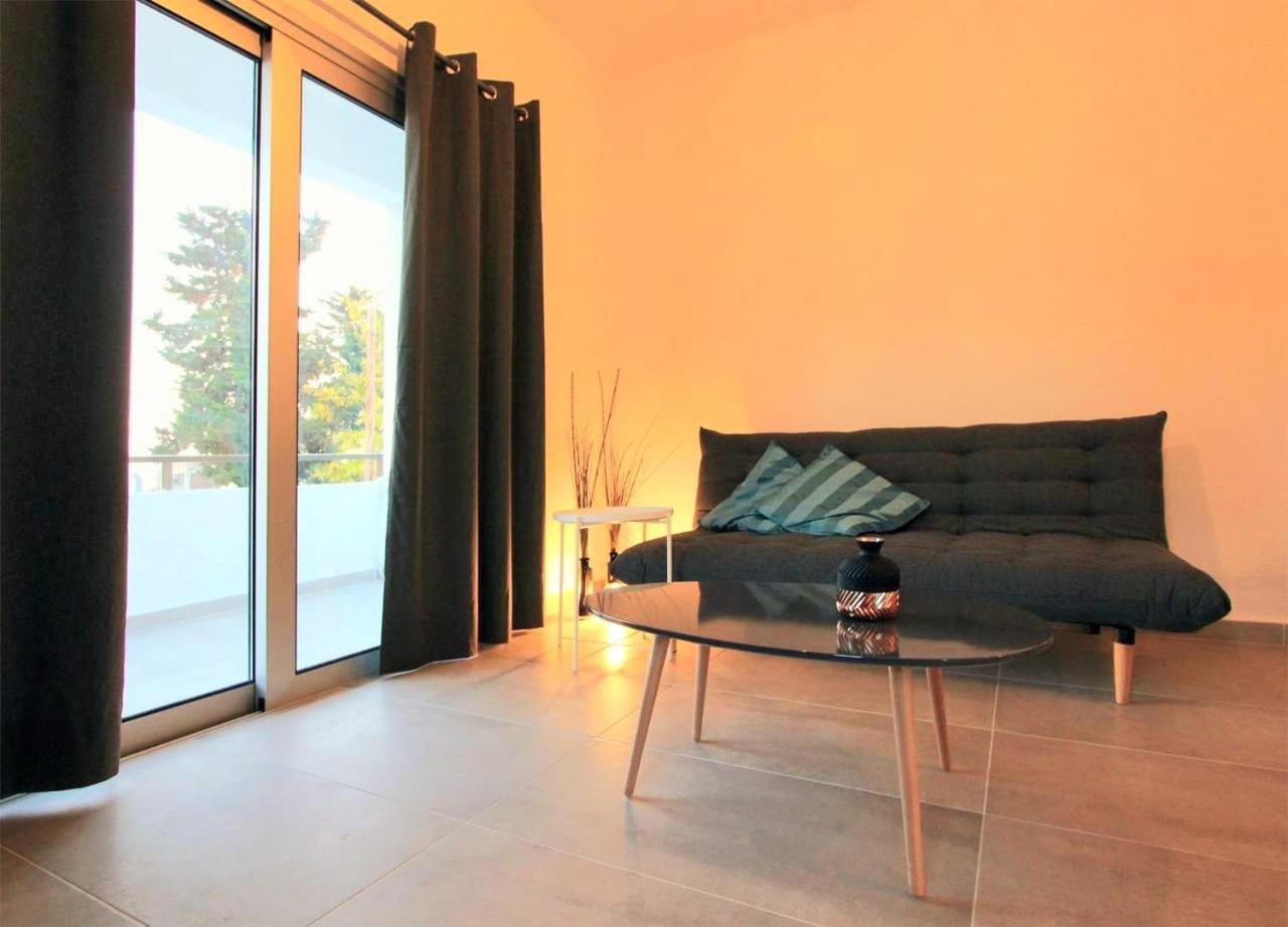 Papadavid Apartments Пафос Экстерьер фото