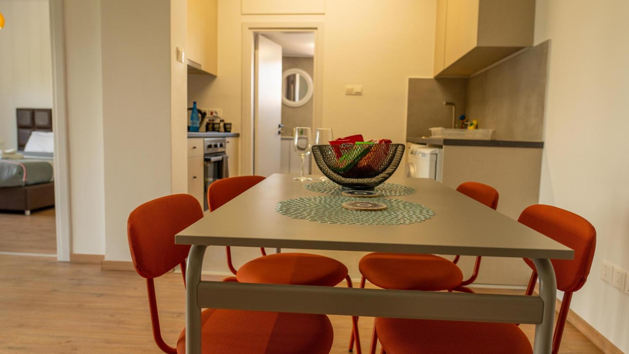 Papadavid Apartments Пафос Экстерьер фото